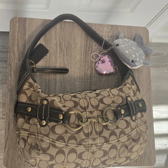 Coach Signature Ergo Belted Hobo - Picture 10 of 16